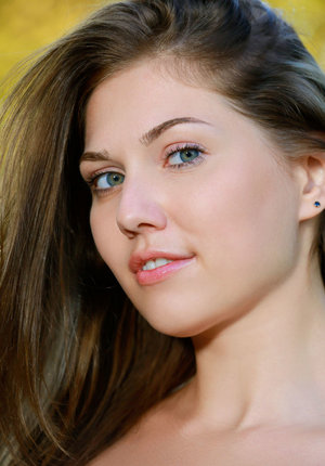 18 year old girl Emily Bender loses her virginity during sex on a leather sofa